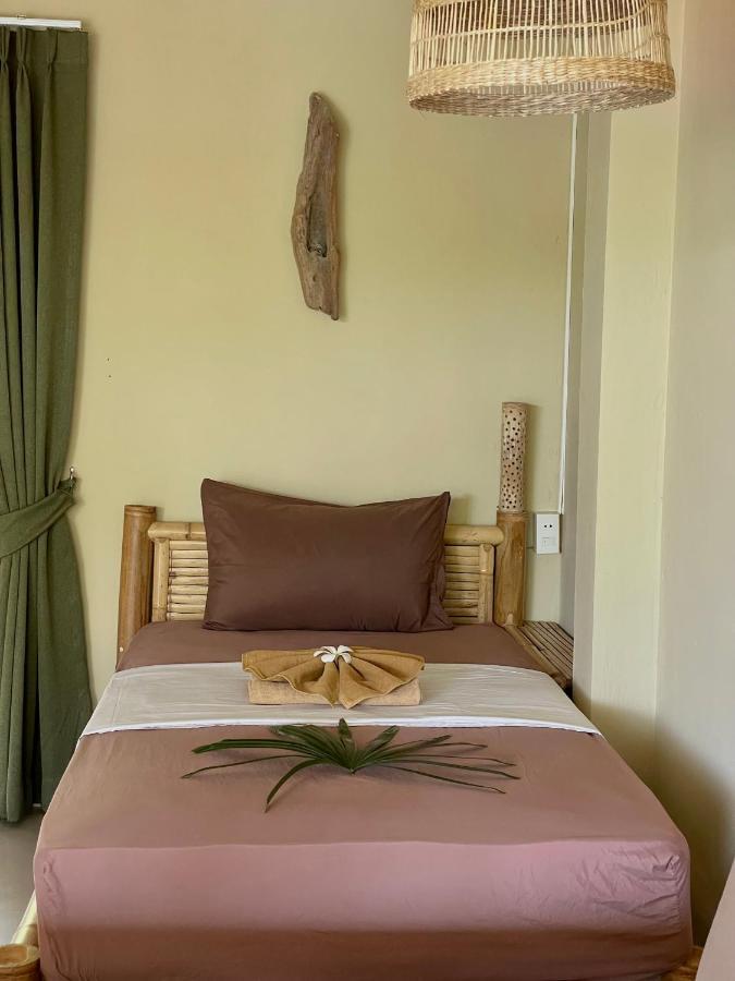 Mythai Guesthouse Chaloklum Exterior photo