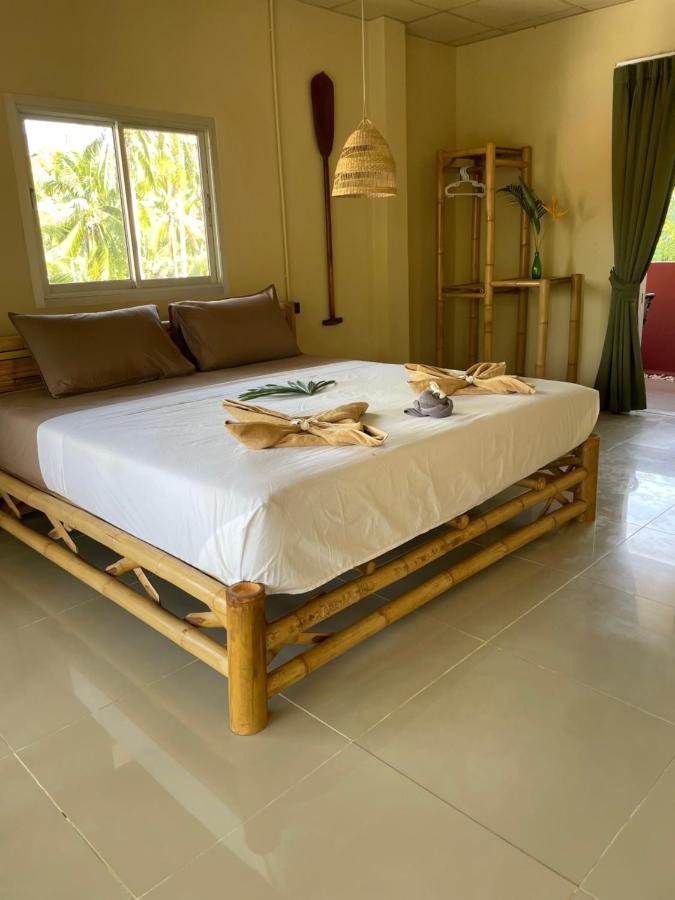 Mythai Guesthouse Chaloklum Exterior photo
